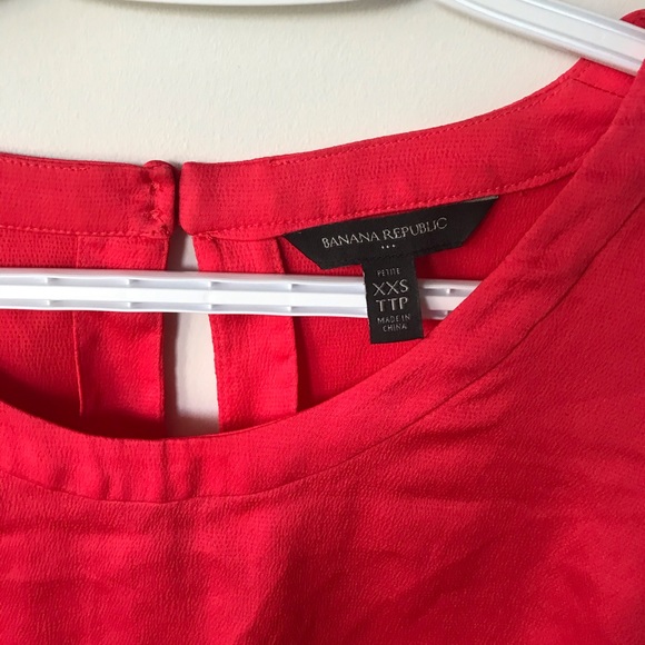 Coral pink - silk flowy top - Picture 2 of 2